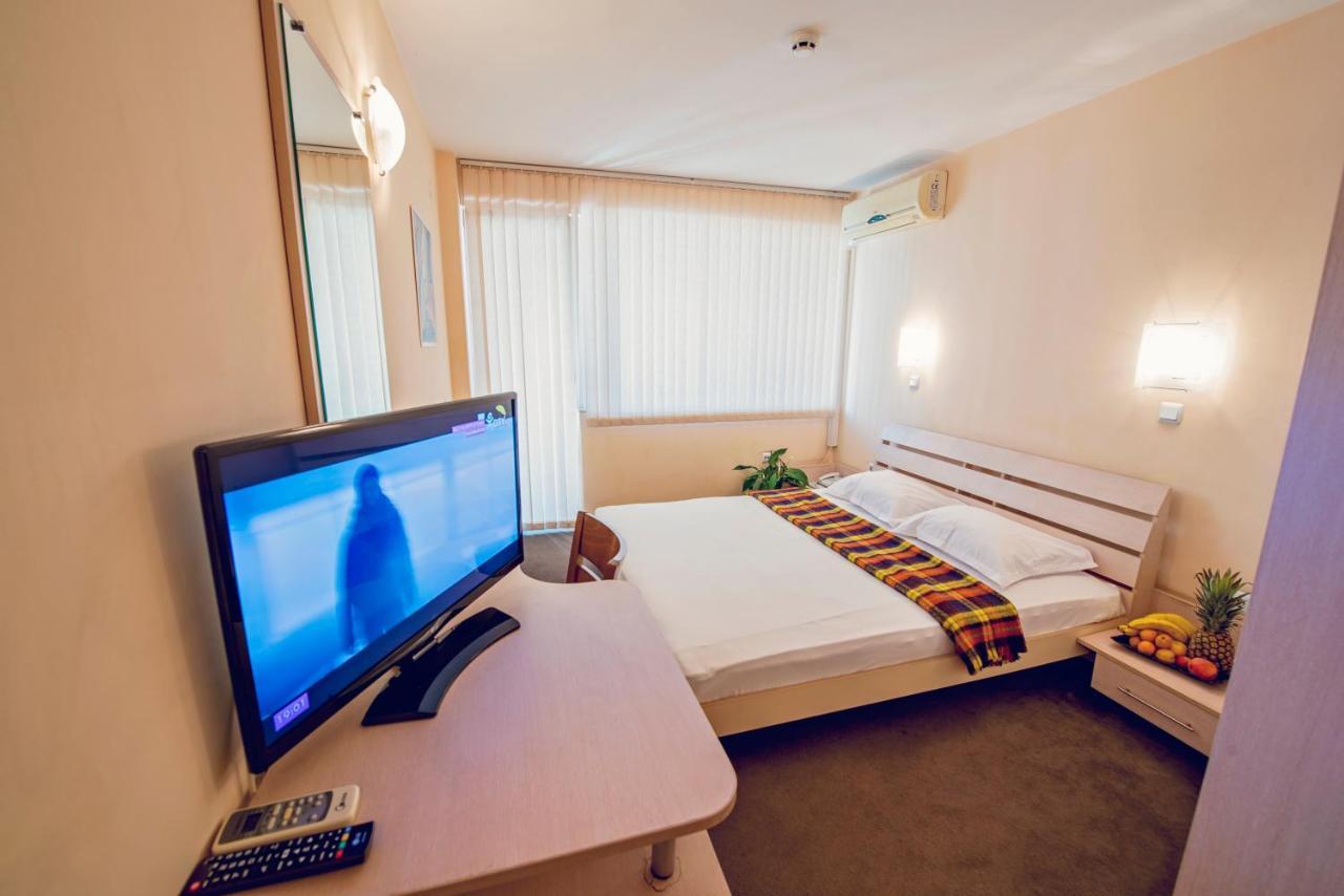 Family Hotel Gran Ivan Варна Екстер'єр фото
